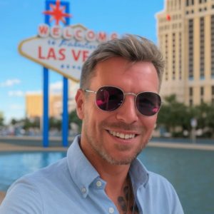 «Cajón de Sastre» Conversación con Zak Manhire, CEO de Mint. Por José Luis Ortiz Güell