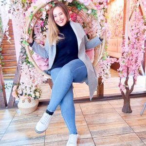 La flor,  Por Aylen Bucobo