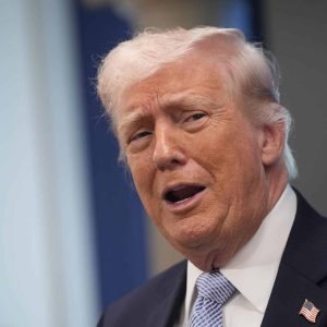 Trump afirmó que él hubiera ganado la guerra de Vietnam tan rápido como capturó a Maduro (+Video)