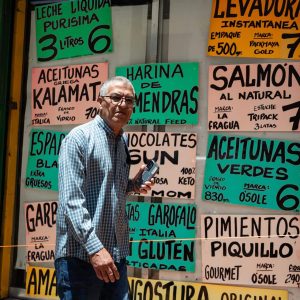 Inflación de tres dígitos persistirá en Venezuela, según nuevas proyecciones del FMI