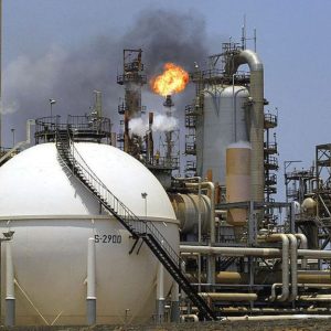 Reuters: Retrasos del Ministerio de Petróleo paralizan inversiones por $100.000 millones en Venezuela