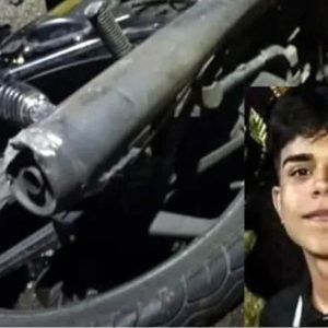 A solo horas de cumplir 21 años sale en su moto, lo impactan y fallece || Agresor en fuga