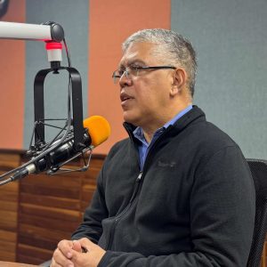 Elías Jaua cuestiona “patriotismo” de los Rodríguez y Cabello frente al tutelaje de Trump