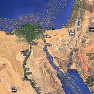 Sabías que si este Canal de Suez🇪🇬 se cierra, el mundo entero entra en crisis en horas?