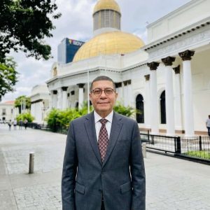 Eficiencia en las Políticas Públicas Venezolanas: Estrategias para un Futuro Sostenible. Por: José Gregorio Figueroa