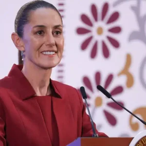 Claudia Sheinbaum pide investigar denuncias de fraude en elecciones de Colombia