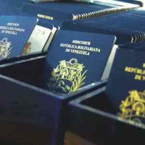 Saime estableció el pago por regularización migratoria a quienes ingresen sin sello de pasaporte