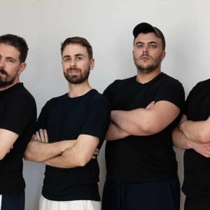 «Cajón de Sastre» El cine del futuro ya tiene dueño. Cuatro zaragozanos  reescriben sus reglas con inteligencia artificial. Por José Luis Ortiz Güell