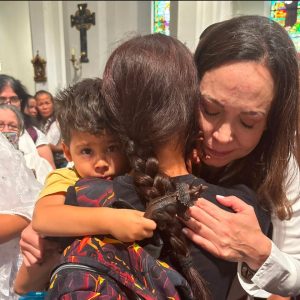 María Corina Machado acompañó misa en Panamá por las víctimas del doble terremoto en Venezuela (+Video)