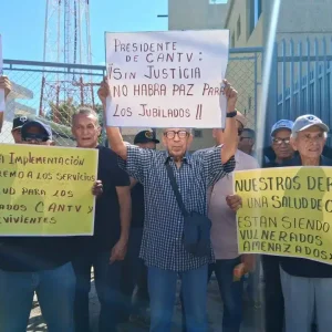Jubilados de Cantv en Cabimas exigen restitución de beneficios laborales y atención médica