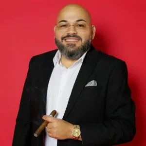 Empresario colombiano compra club de fútbol en El Salvador y proyecta invertir US$1,2 millones