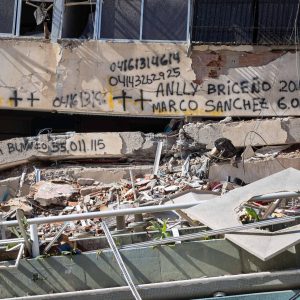 Militarización y filas por comida: así está La Guaira, el epicentro del desastre, a nueve días después del terremoto