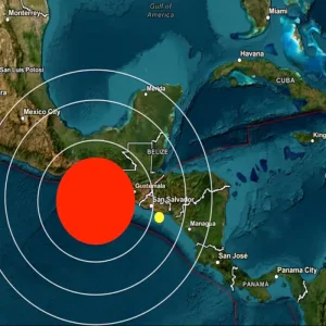 Un terremoto de magnitud 7,4 sacude el sur de México en la frontera con Guatemala