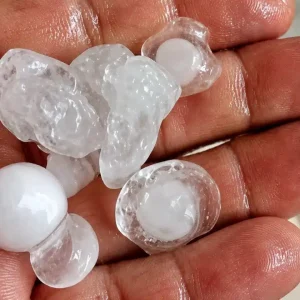 COSTA ORIENTAL DEL LAGO | Se ahogaban del calor y les cayó granizo en la COL (+Video)