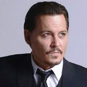 Johnny Depp vuelve a cautivar  a sus 63 años con una nueva  campaña de Christian Dior (+Video)