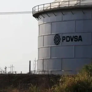 Trump analizará con refinadores de EE.UU. oportunidades del crudo venezolano