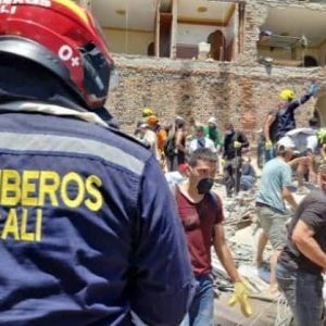 Alcalde de Cali fue sacado a empujones y pedradas de zona afectada por terremoto