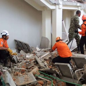 Nuevo terremoto de 6,9 golpea el norte de Indonesia