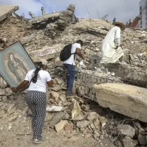 Venezuela invita a expertos de Egipto a apoyar reconstrucción tras terremotos