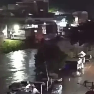 Dos víctimas fatales y vías colapsadas dejó fuerte temporal de lluvias en la Gran Caracas