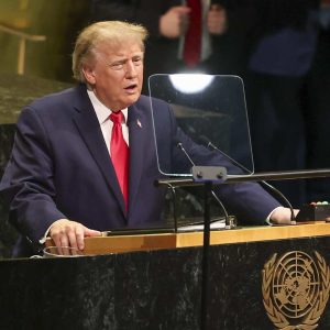 Trump recordó el destino de Maduro y advirtió con usar la fuerza militar en Latinoamérica