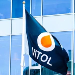 Vitol y Trafigura buscan comprar más barato el crudo venezolano ante aumento del transporte
