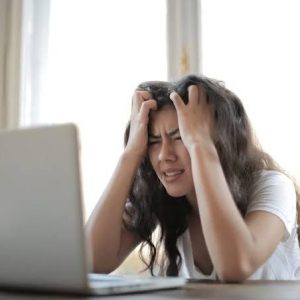 Apagones en Venezuela acaban con salud mental de telemáticos: “Vivo con ansiedad generalizada”  