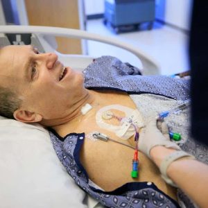 Hombre vive nueve meses sin diálisis tras recibir un riñón de cerdo modificado genéticamente