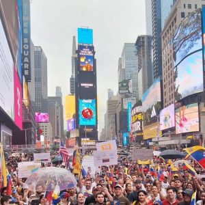 ¿Por qué se complica la regularización migratoria de miles de venezolanos en Nueva York?