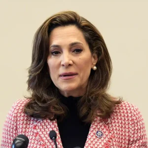 María Elvira Salazar atribuye a Trump y Rubio el regreso de María Corina Machado a Venezuela