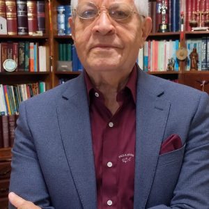 Expropiación de empresas petroleras. Por: Dr. Alirio Figueroa Zavala. Individuo de Número de la Academia de Ciencias Jurídicas del Estado Zulia.